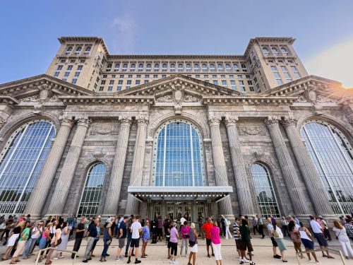 Detroit’s Renaissance: Unveiling Michigan Central Station and Corktown Charm